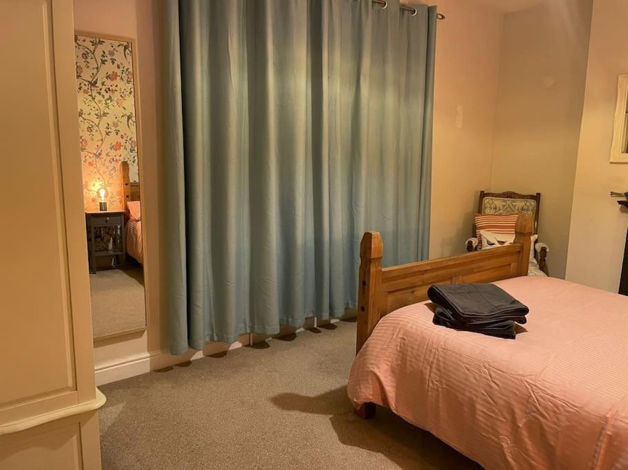 Gloucester Rd 2 Mins Away - Fab, New, Trendy House Bristol Dış mekan fotoğraf