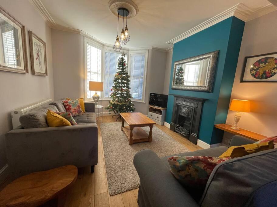 Gloucester Rd 2 Mins Away - Fab, New, Trendy House Bristol Dış mekan fotoğraf