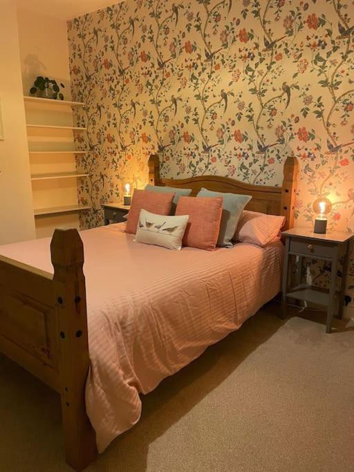 Gloucester Rd 2 Mins Away - Fab, New, Trendy House Bristol Dış mekan fotoğraf